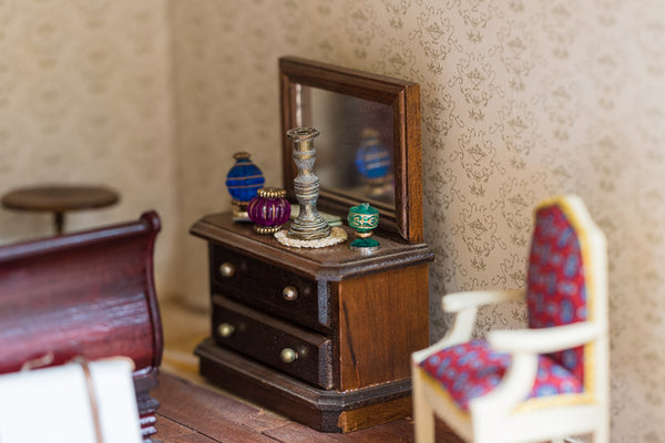 Doll's House