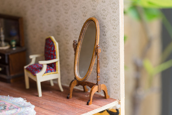 Doll's House