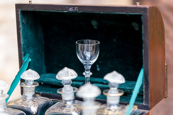 Offbeat Interiors - Nineteenth Century Decanter Box