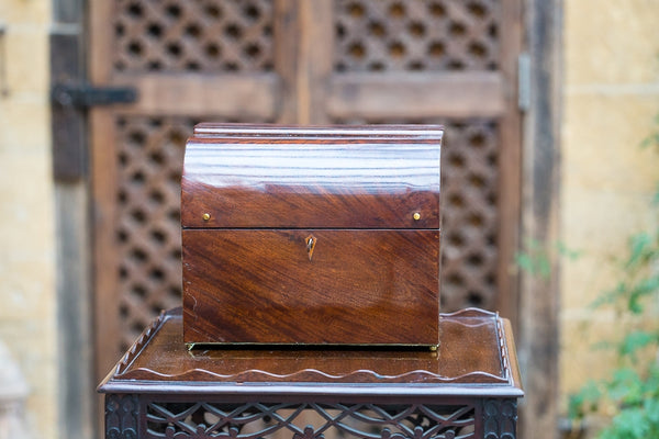 Offbeat Interiors - Nineteenth Century Decanter Box
