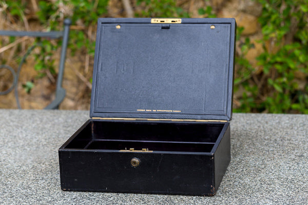 Offbeat Interiors - Leather Correspondence Box