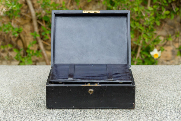 Offbeat Interiors - Leather Correspondence Box