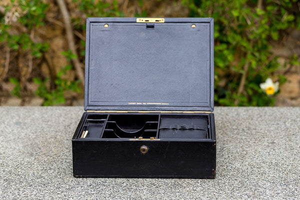 Offbeat Interiors - Leather Correspondence Box
