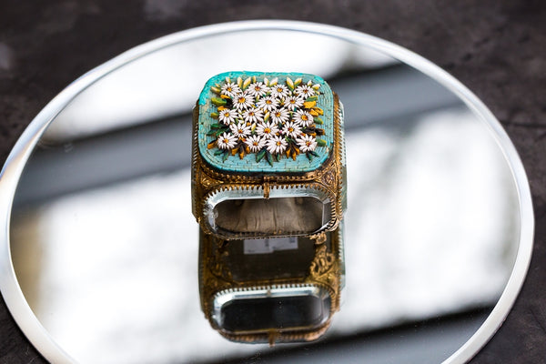 Offbeat Interiors - Micro Mosaic Box