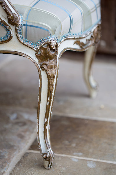 Offbeat Interiors - Gilded fauteuil